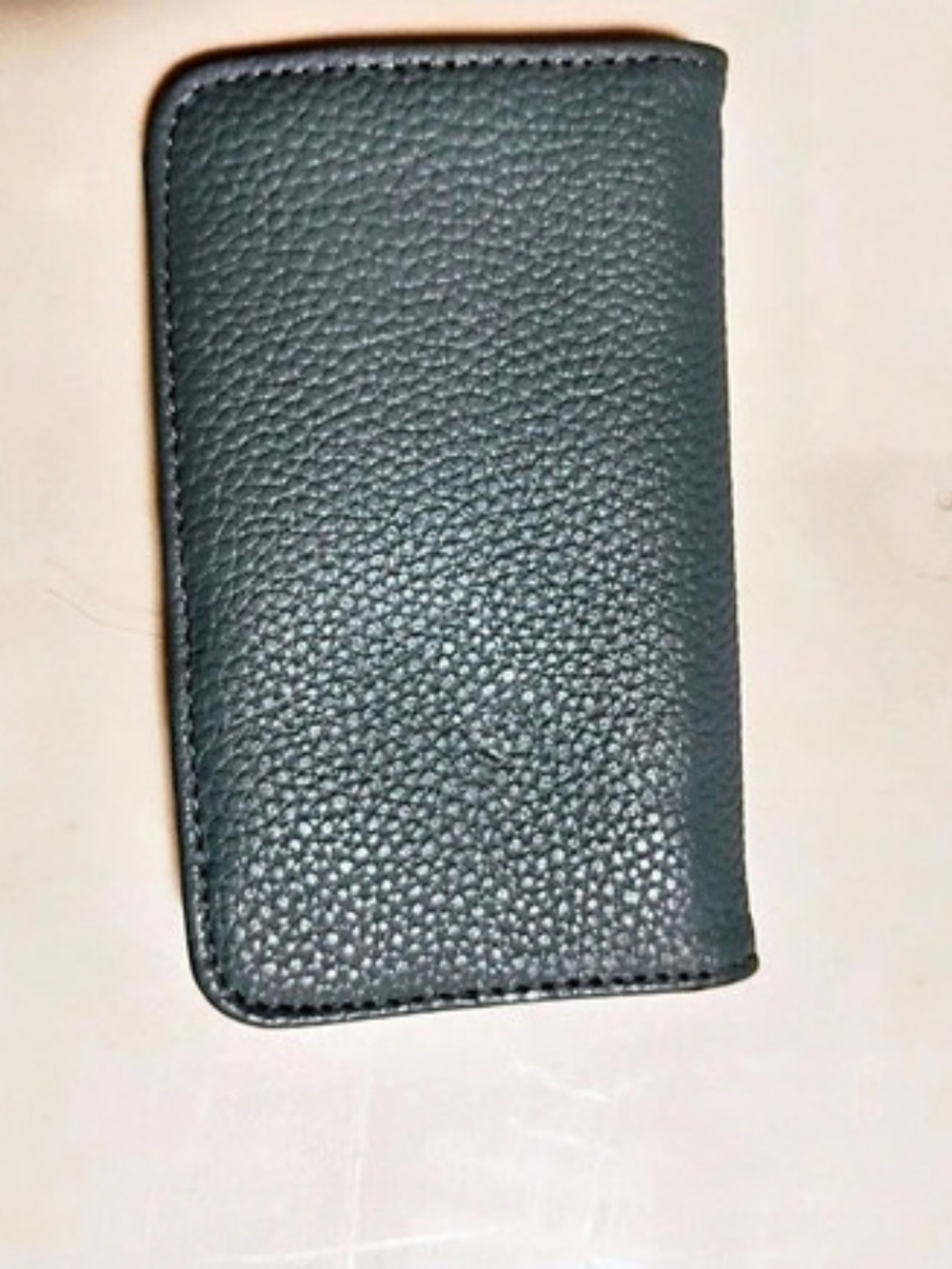 Buxton Pebbled Leather-Look Wallet in Blue Like New